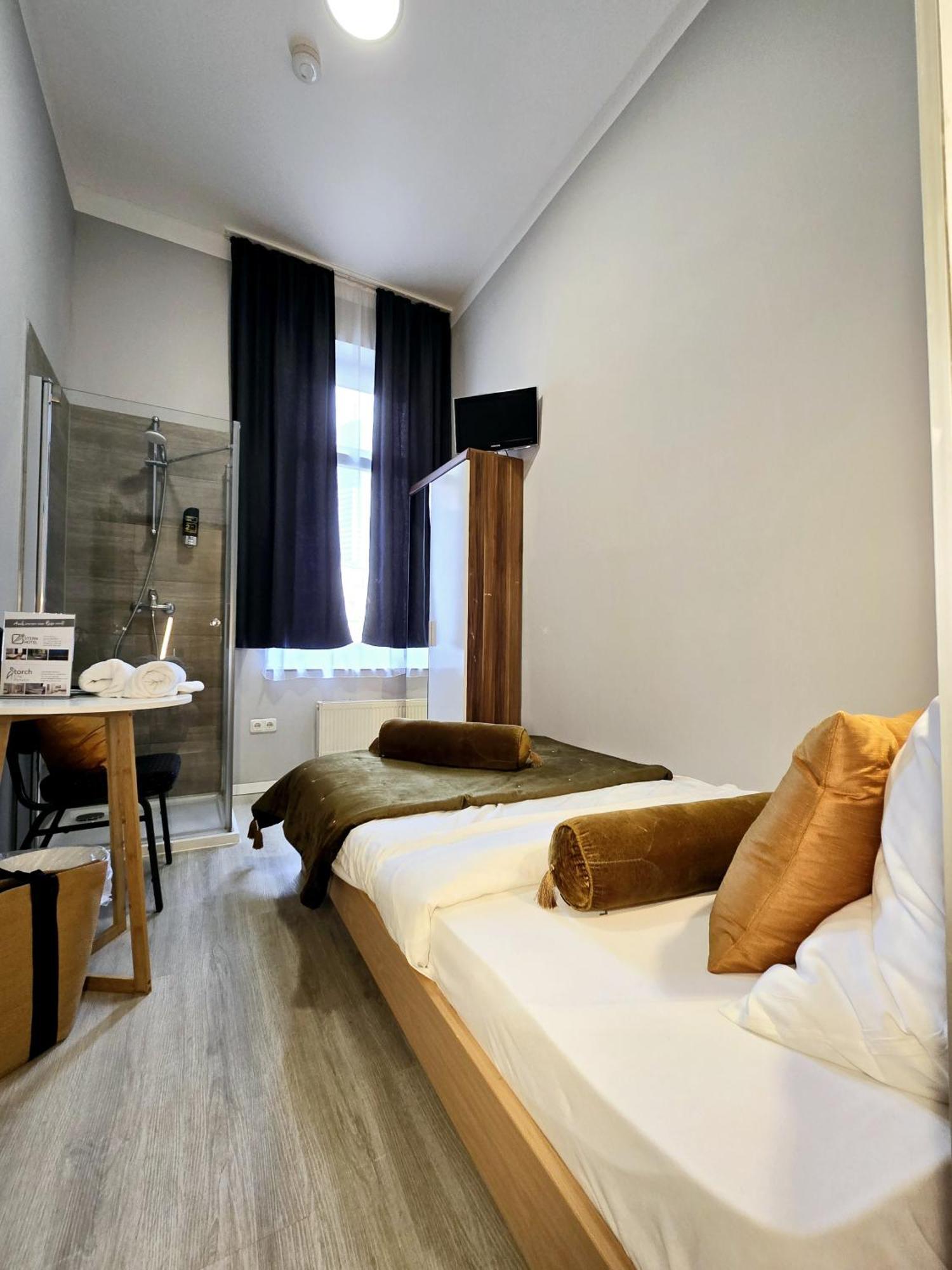 City Hotel Storch Koln Bagian luar foto