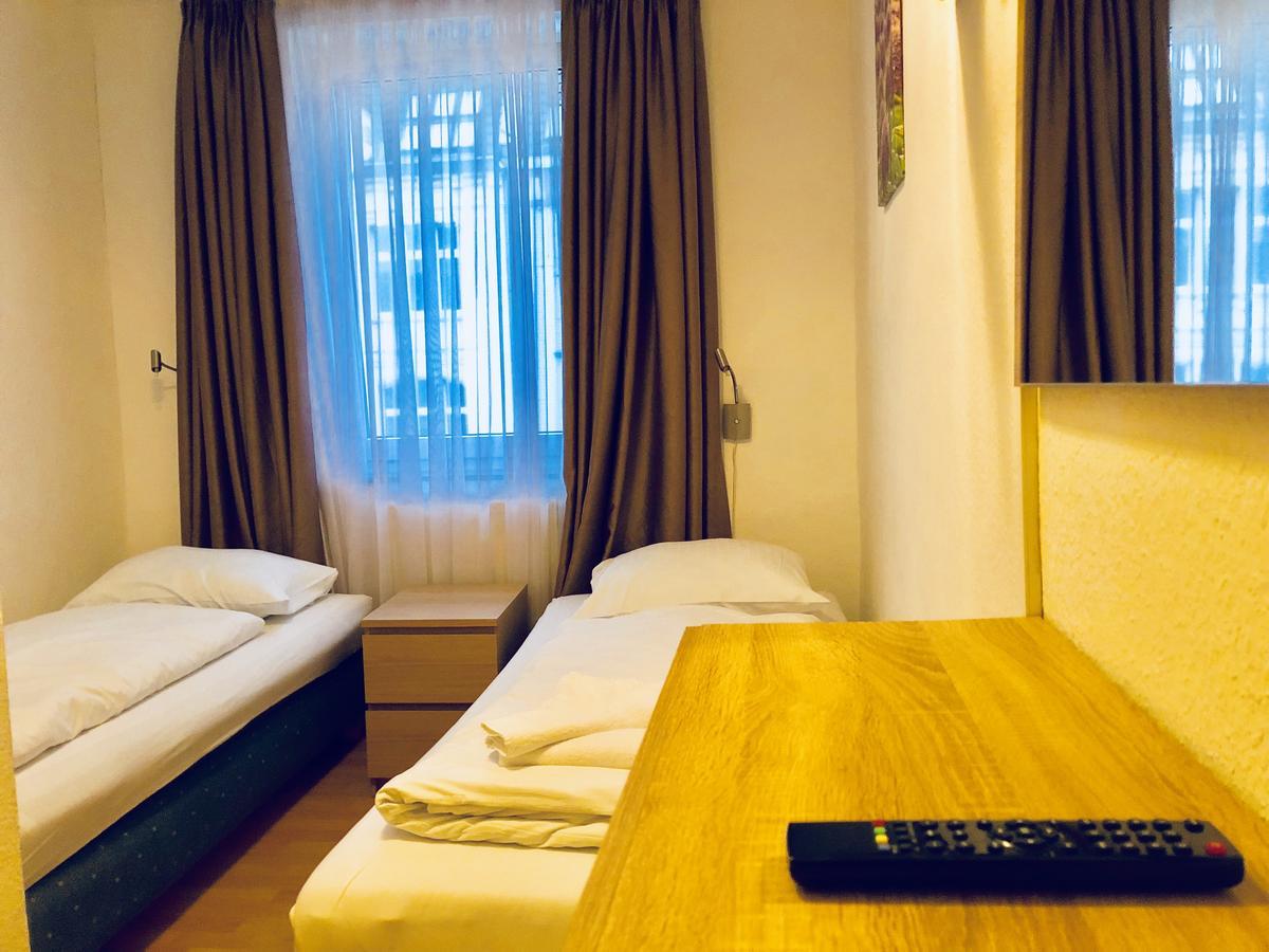 City Hotel Storch Koln Bagian luar foto